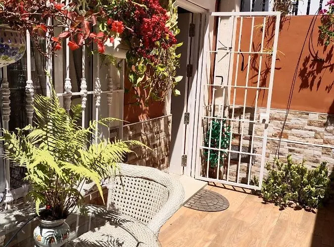 Carihuela La Luna Sun&beach * Torremolinos